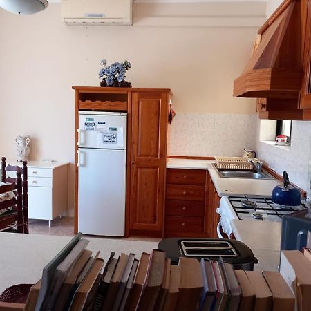 Spacious Apartment In Marsalforn, Gozo Ngoại thất bức ảnh